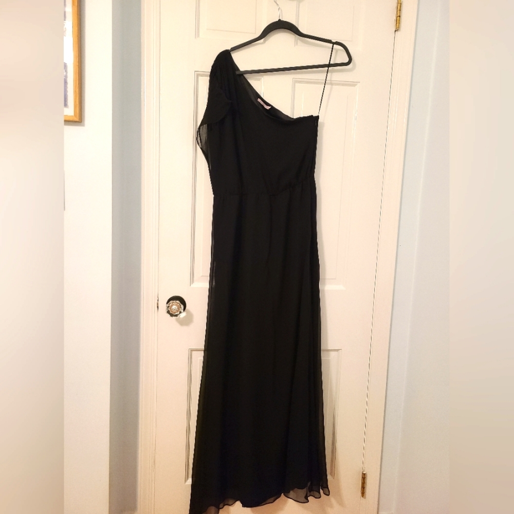 NEW Wink black asymmetrical black silk gown
